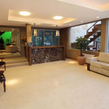 SKY CENTRO HOTEL&SPA - Hotel no centro de Gramado - RS-2